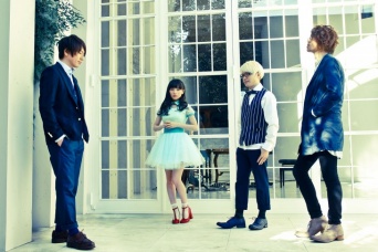 fhana© 2013 fhána