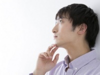 彼女に「整形したい」と相談されたら、許す？　止める？