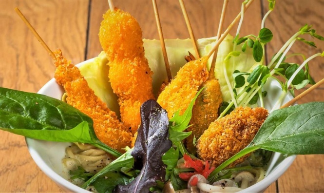 串カツラーメン(画像はリリースより＝以下同)