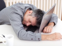 「眠れない」睡眠と性格が関係しているかも？ 不眠症の原因は極度のストレスから