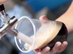 世界中のビールを飲む仕事が求人中。報酬は１２０００ドル（約１３５万円）！