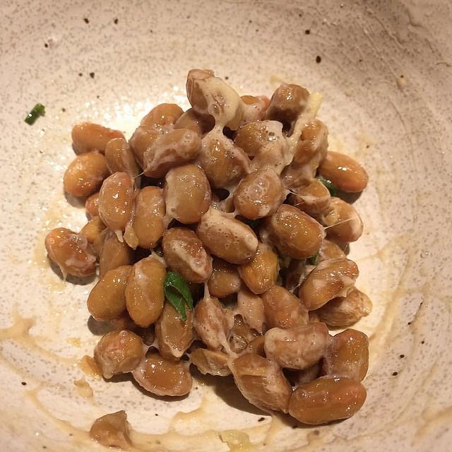 2016/11/07(一) Day312 主題:從外觀上就覺得難吃的食物攝影作品 說明:看起來不好吃的納豆,吃起來真的不好吃,聽說日本人很愛,所以我還是硬生生的把它全部吃完 #365攝影挑戰