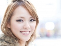そのバサバサ意味あるの!?「つけまつ毛」VS「まつ毛エクステ」彼女がしていたら嫌なのはどっち？