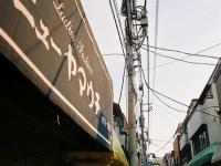 ロケの舞台となった「キラキラ橘商店街」（chidorianさん撮影、Flickrより）