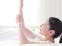お風呂に入らないで出勤することはある？　○○％の女子が「ある」と回答！