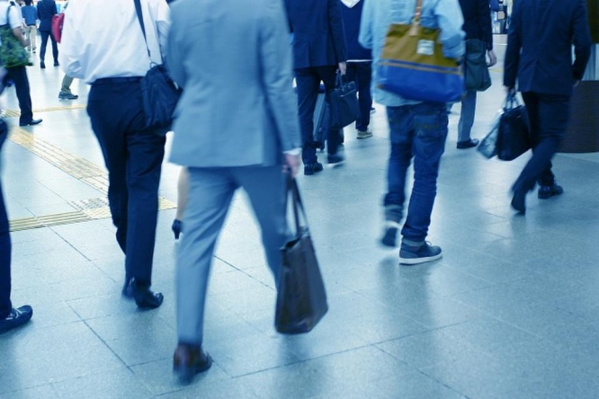 都心の通勤ラッシュ　最も遅延の少ない路線は？