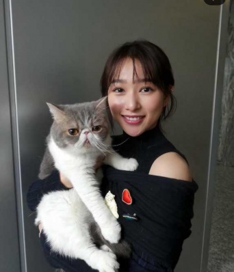 Instagram:桜井日奈子(@sakurai.hinako_official)より