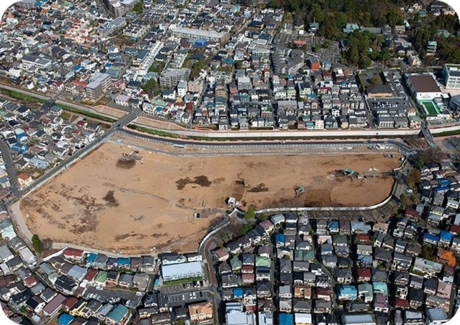 石神井公園団地、跡地。2021年3月時点（建替組合が運営するエリア情報サイト「Shakujii-ii」より）