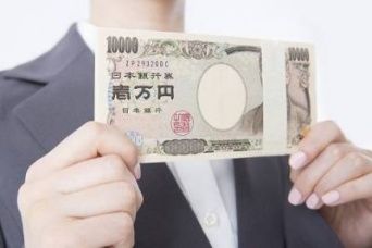 オレだったら辞めてるわ……。ボーナスなしの彼女に思うこと5つ！