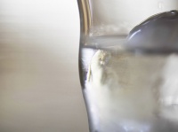 ソーダと水だったらどっちがいいの？夏の飲み物についての嘘本当