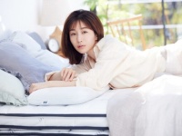 田中みな実プロデュース「まくら難民のための薄型ピロー」登場