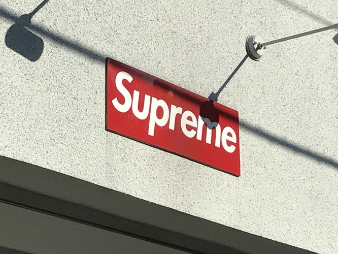 supreme3