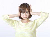 聞くんじゃなかった……彼の元カノについて聞いて後悔した瞬間4選