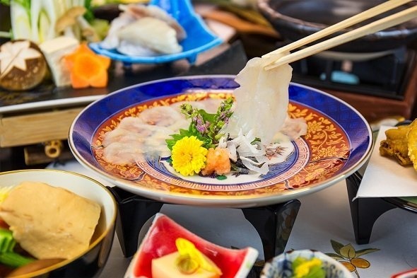 温泉とらふぐ御膳（画像提供：秋田共栄観光）