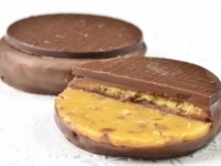 【東京土産】サクサク、ザクザクの新食感。大人のための、甘～いお菓子「N.Y.リッチスカッチサンド＆Wチョコレート」