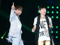 D-LITE（from BIGBANG）、和田アキ子と「古い日記」をサプライズでデュエット