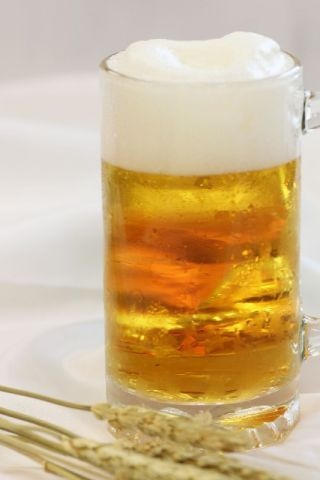 ビールで髪の毛を洗う日がやってくる?!デンマークのビールメーカーCarlsbergが開発したヘア&スキンケア商品