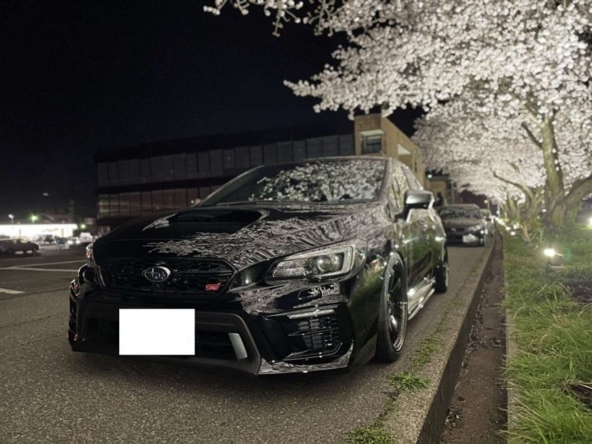 車は「スバルWRX STI」とのこと。「2020年に生産終了した車でオーダー残り50台切ってから注文したので最終ロットに近いと思います」と、しわらさん（画像は編集部で一部加工）