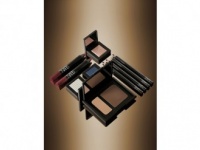 NARSから、「FALL COLOR COLLECTION」第1弾4アイテムが登場！　“強い女性”がモチーフに