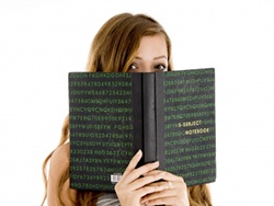 付き合う前にズバリ見抜ける！浮気しやすい男性の特徴