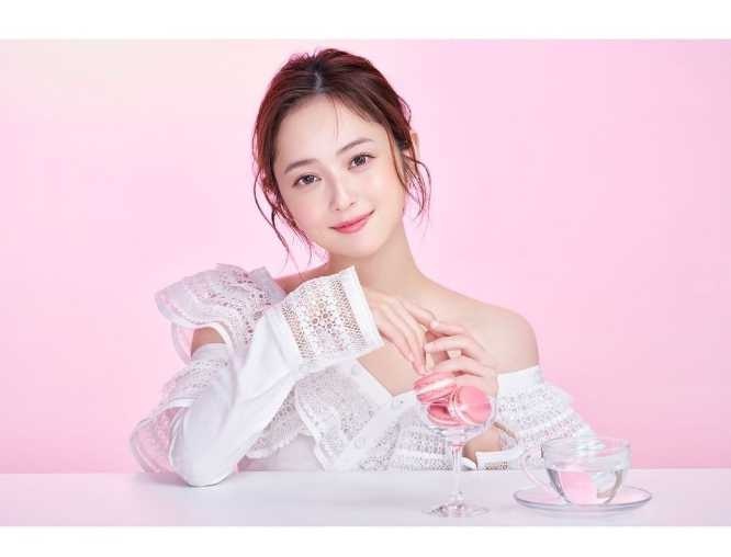 Instagram:佐々木希(@nozomisasaki_official)より