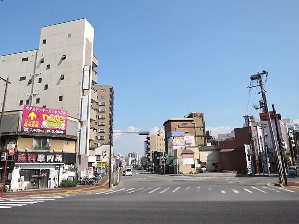 旧千葉駅から栄町方面を見る。