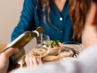 デートで男性にご飯をおごってもらったときに女子が思うこと4つ！