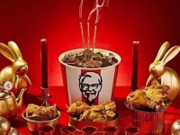 タイのKFCがフライドチキンの香りの線香を限定プレゼントに批判が殺到
