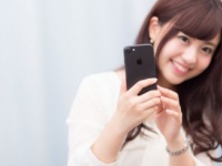 LINEで見極める「遊び人な男性」の特徴・6つ