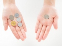 執念マジやべぇ……　「貧乏くさいな」と感じる男子の特徴6つ