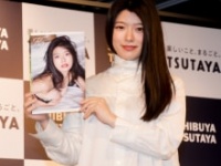 山田かな