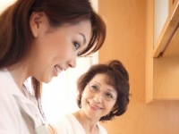 育ちの悪さがバレバレ！　彼の実家で「絶対やってはいけないこと」6つ