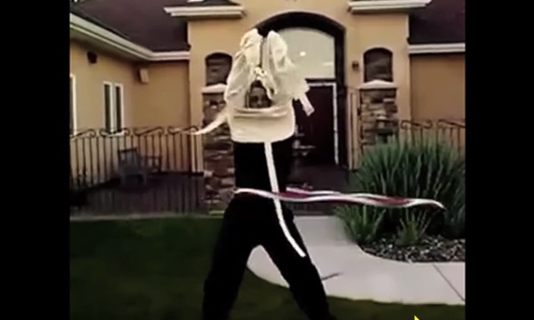 スゴいけど報われない...フラフープの記録を更新し続けるオッサンが涙ぐましすぎる