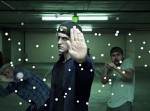 くだらなくて面白い！　海外映画のパロディー動画がシュールすぎる！