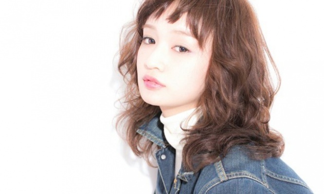 この春推しヘアNo.1！！軽さを活かした甘辛ウルフに虜♡