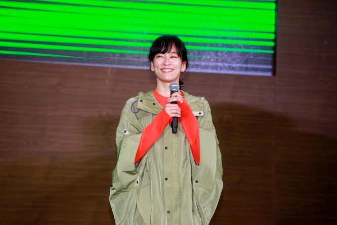 CM出演の水川あさみ登山宣言！「デリカミニ」発表イベントで軽快に走行デモンストレーション