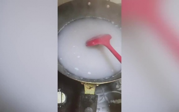 中国　偽イカ疑惑