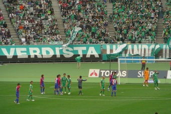 東京ヴェルディ（yoppyさん撮影、Flickrより）