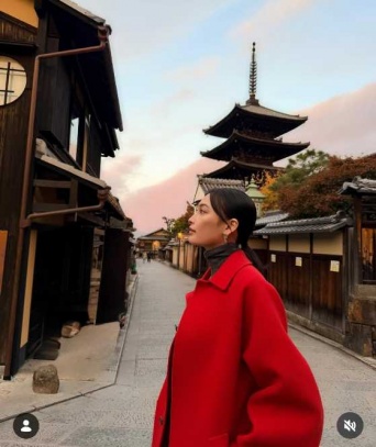 Instagram:大政絢(@aya_omasa_official)より