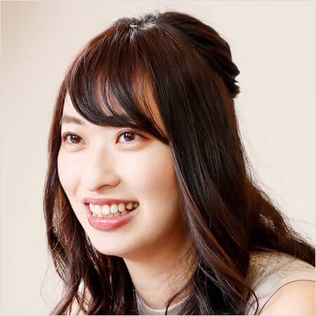 倉持由香