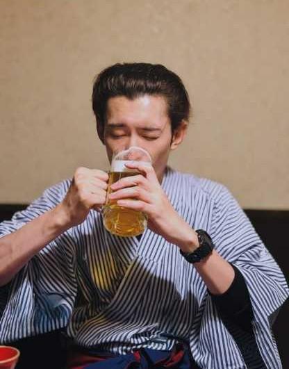 Instagram:向井康二(@sn_kojimukai_official)より