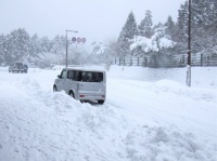 こんな道、運転したくない...（画像はイメージ）