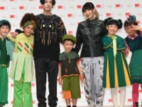 YOASOBI・Ayase、ikura、ミドリーズ・あつき、レクシー、うきょう、りりな、ゆめり(c)第72回NHK紅白歌合戦