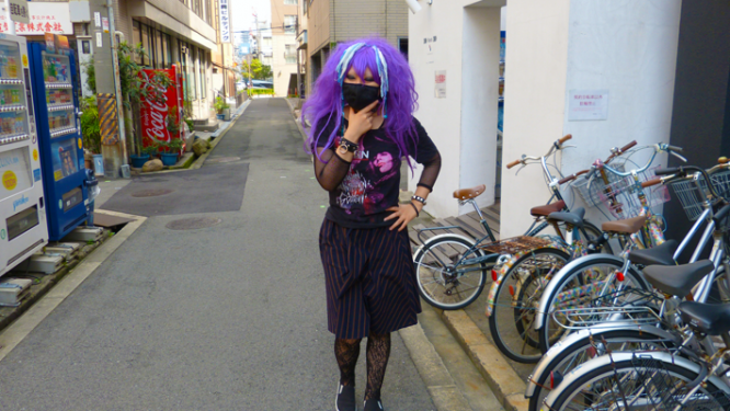 宇宙人のオムニバス写真集とか作ったら絶対面白いと思う。by Shinnoji