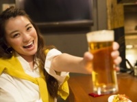 お酒に酔わない飲み方って？　お酒にまつわるウソ・ホントを医師が解説