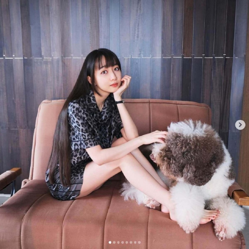 インスタグラム：Cocomi(@cocomi_553_official)より