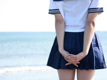 広瀬すずに綾瀬はるか…この夏、ポカリ系美女になってビーチの視線をひとりじめする方法