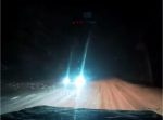 雪が積もる山道で、対向車がパッシングしてきた理由とは？？