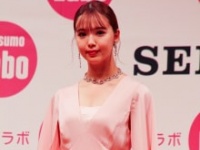 藤田ニコル