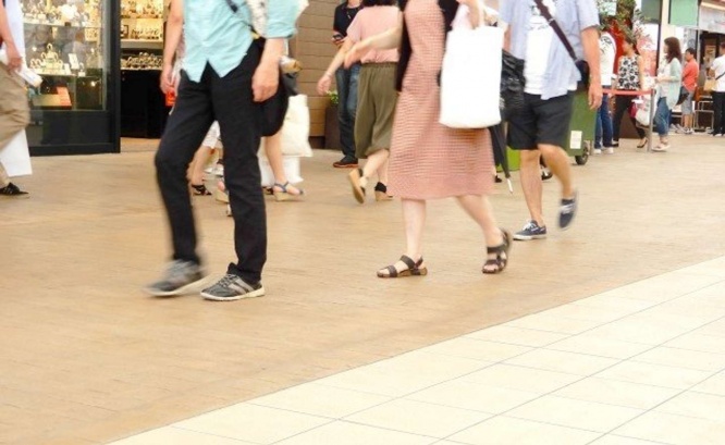 息子とショッピングモールにいたときに......（画像はイメージ）